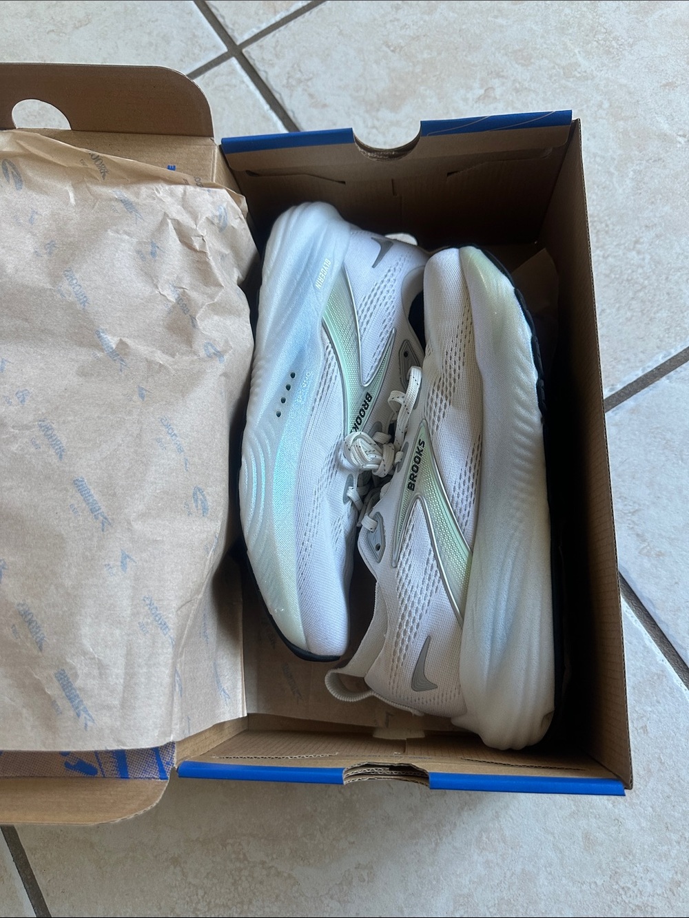 Brooks Glycerin 22 Neutral Support Run & Walk Pearlized White/Bay 8.5 B